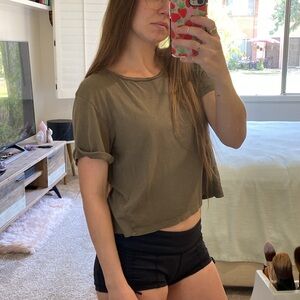 🌼 H&M crop top small